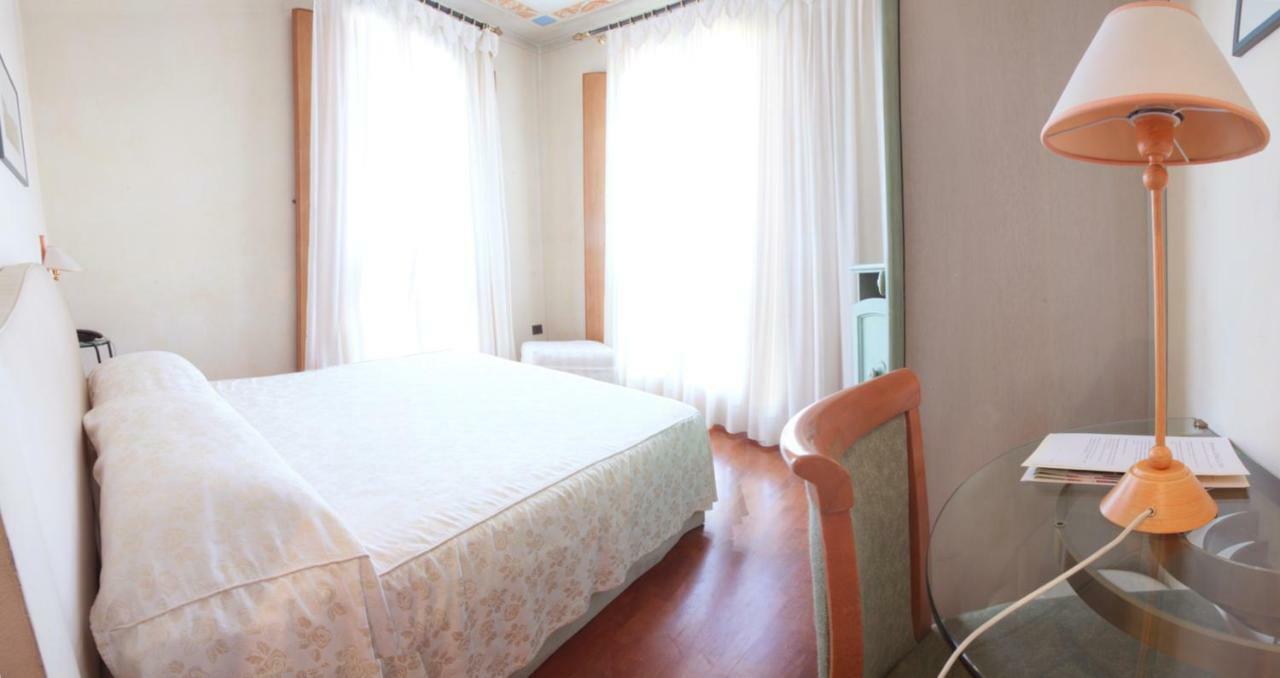 Hotel La Torre Torreglia Εξωτερικό φωτογραφία